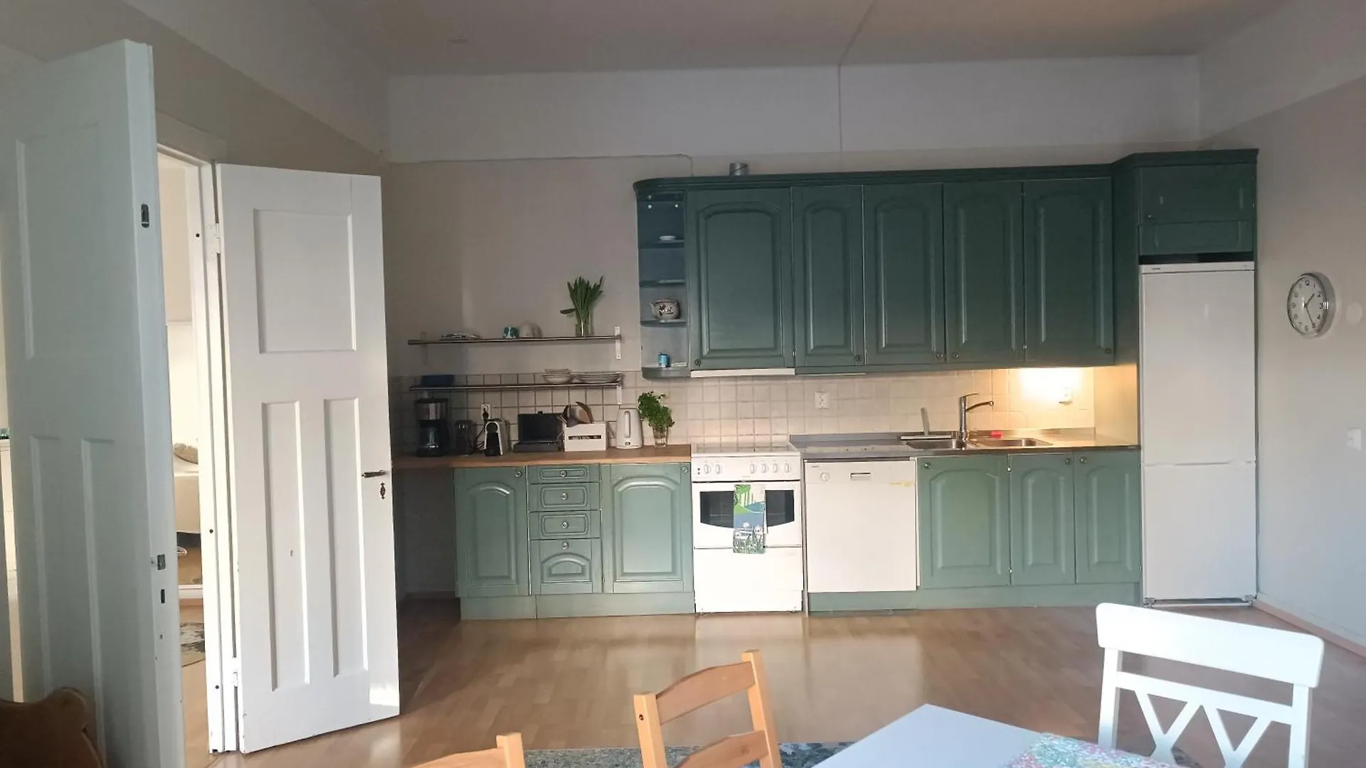 Apartment Cozy 1-Br In Central Helsinki